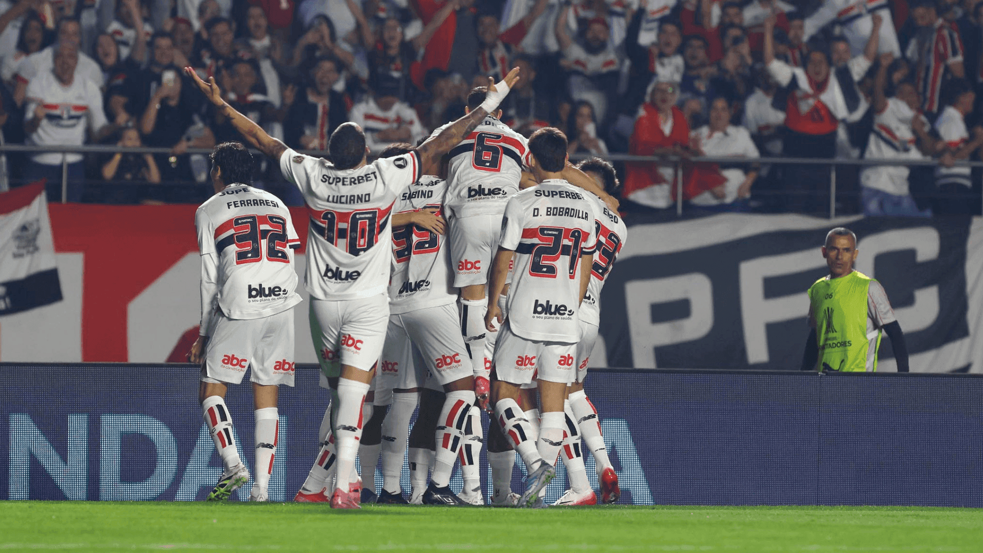 São Paulo estreia contra o Flamengo