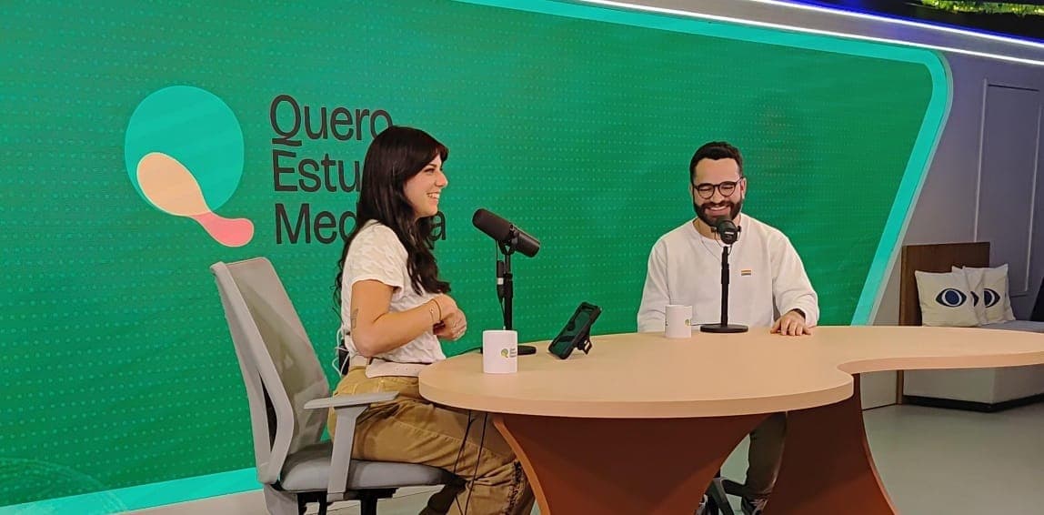 O importante para quem quer entrar nas redes sociais é pensar no impacto social que isso vai trazer