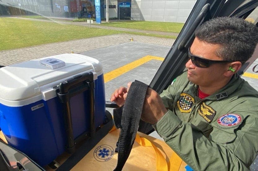 Transporte aéreo garante agilidade em transplantes de órgãos no Paraná