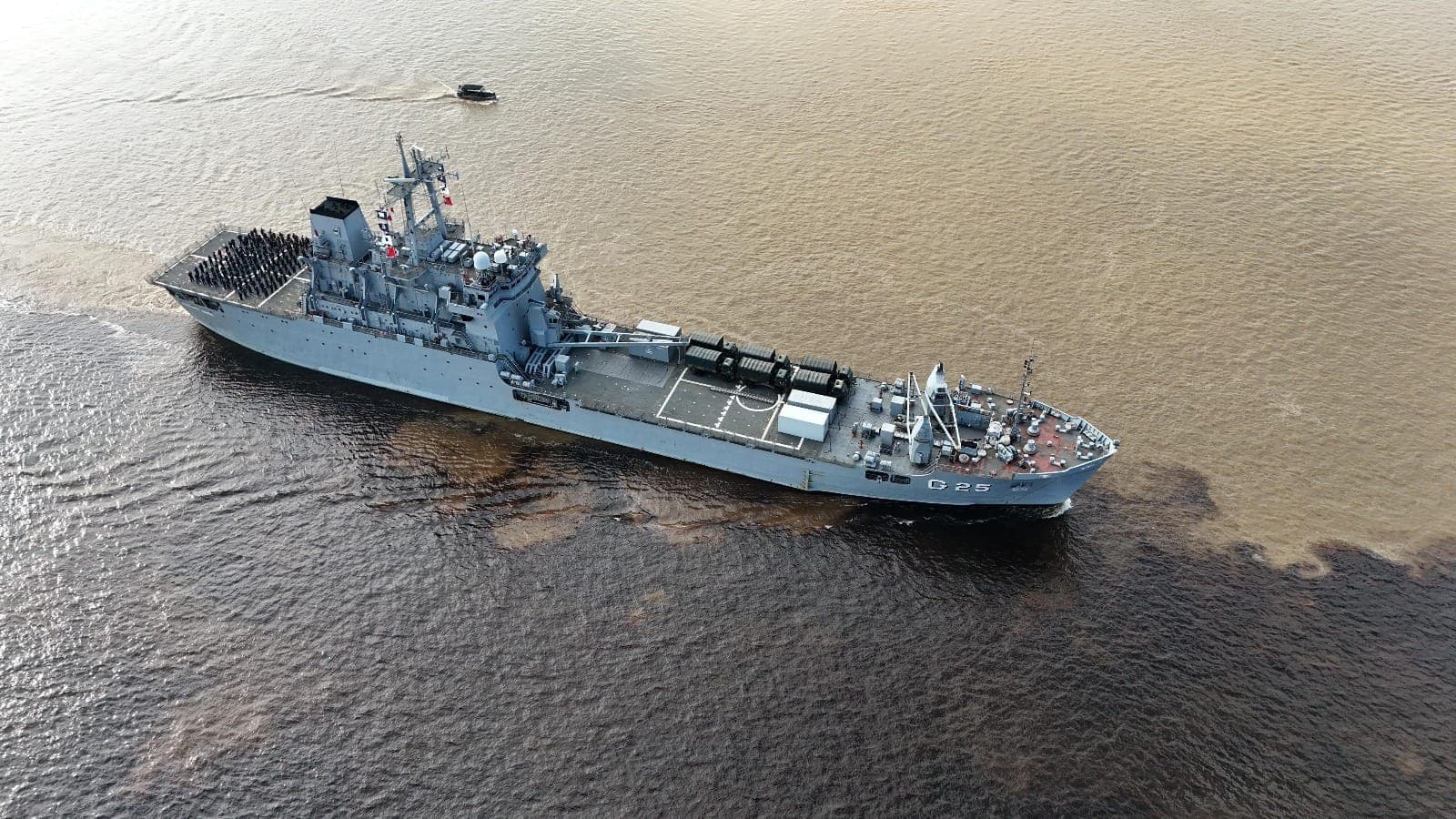 O transporte será feito pelo navio Carlos Chagas, que navega pelo Rio Solimões.