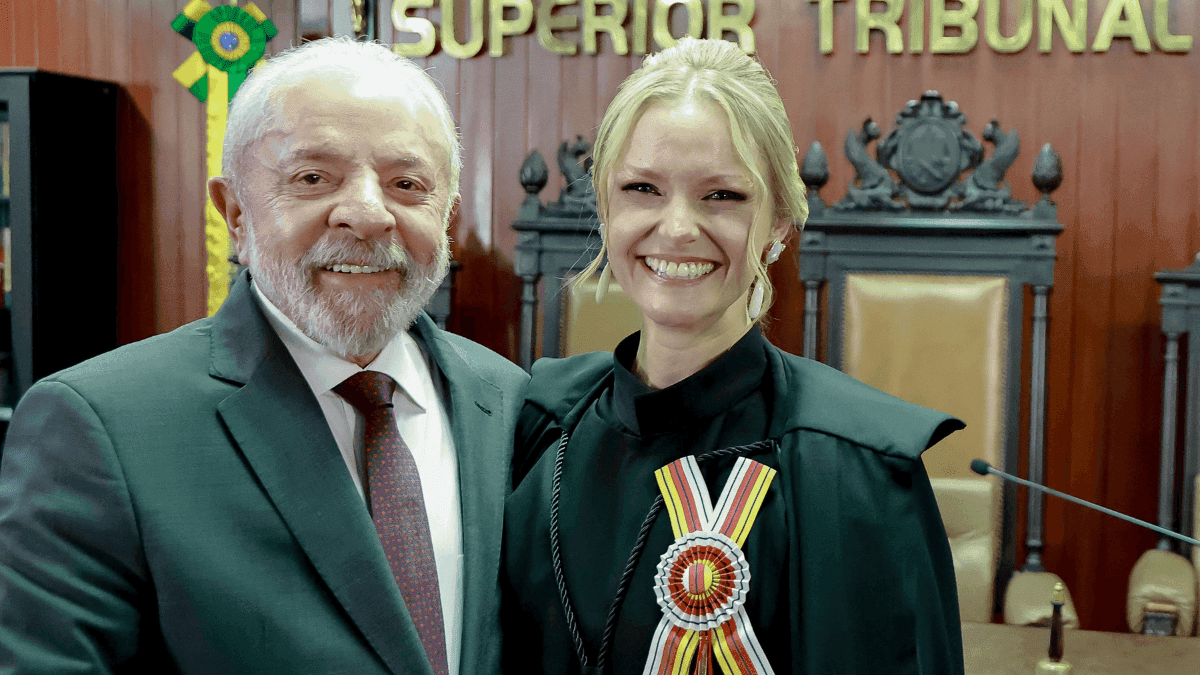 STM empossa segunda ministra em 217 anos de história
