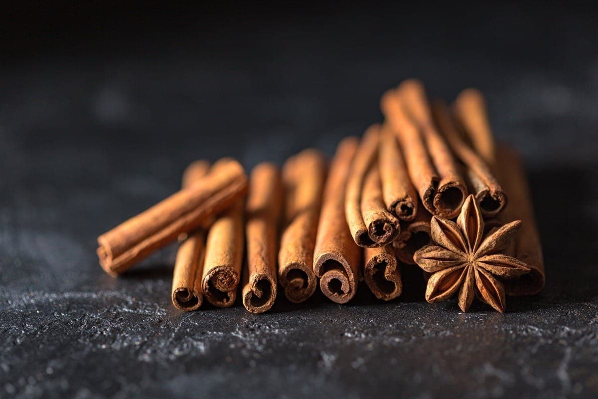 Dia de soprar a Canela: como fazer o ritual e outras práticas poderosas