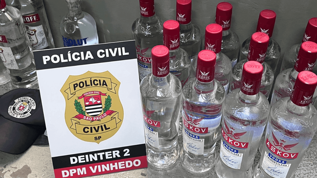 O local foi fechado e estabelecido um prazo de 10 dias para a regularização dos meios operacionais do local.