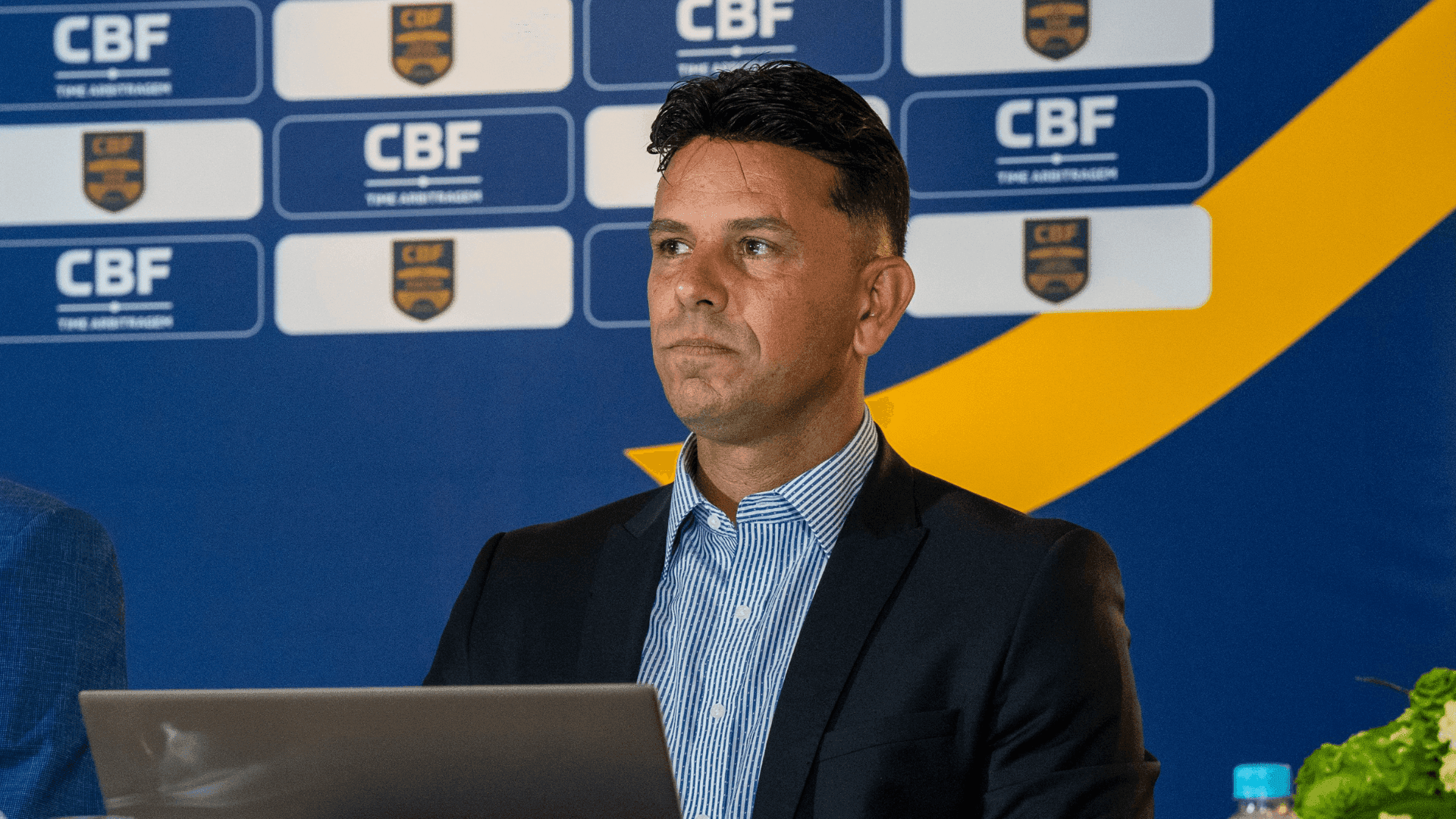 Ex-árbitro Rodrigo Cintra é o chefe da Comissão de Arbitragem da CBF