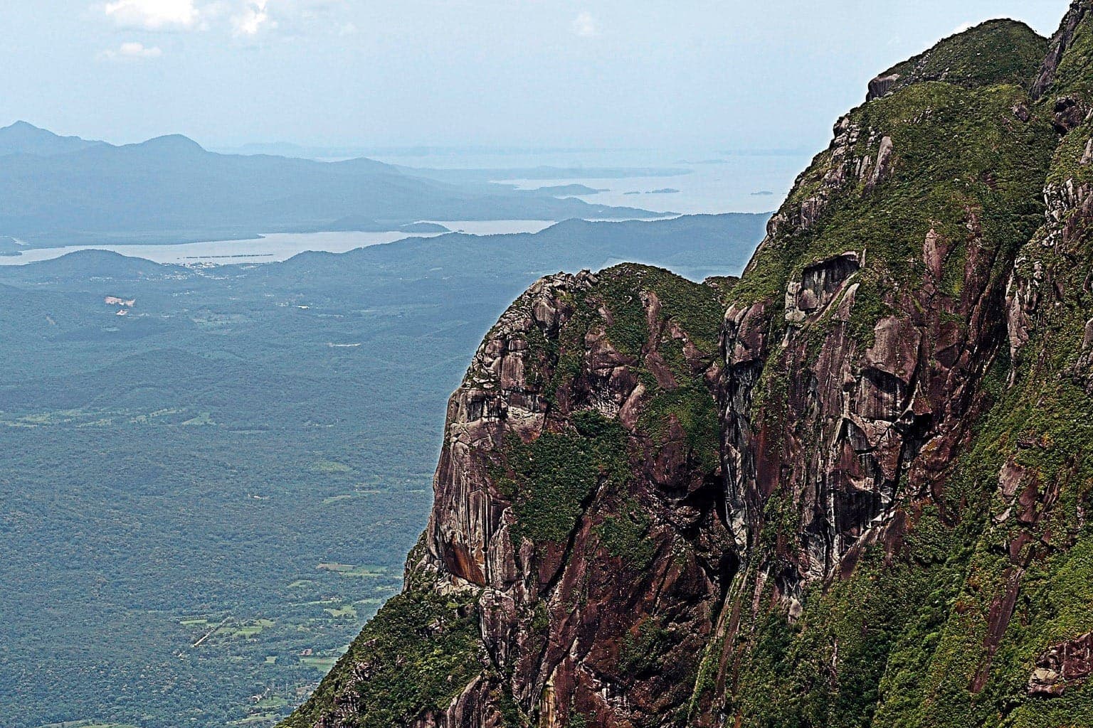 IAT reforça alerta para evitar “temporada de resgastes” nas montanhas do Marumbi