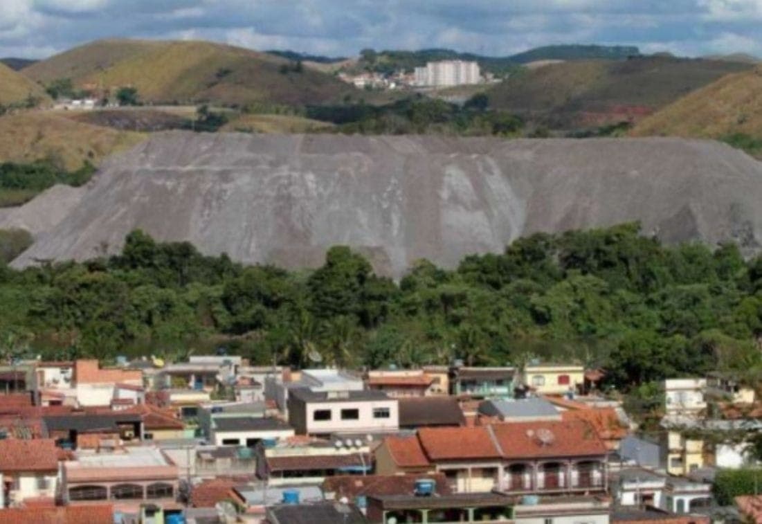 PF conclui que rejeitos acumulados pela CSN causam riscos de contaminação do Rio Paraíba do Sul
