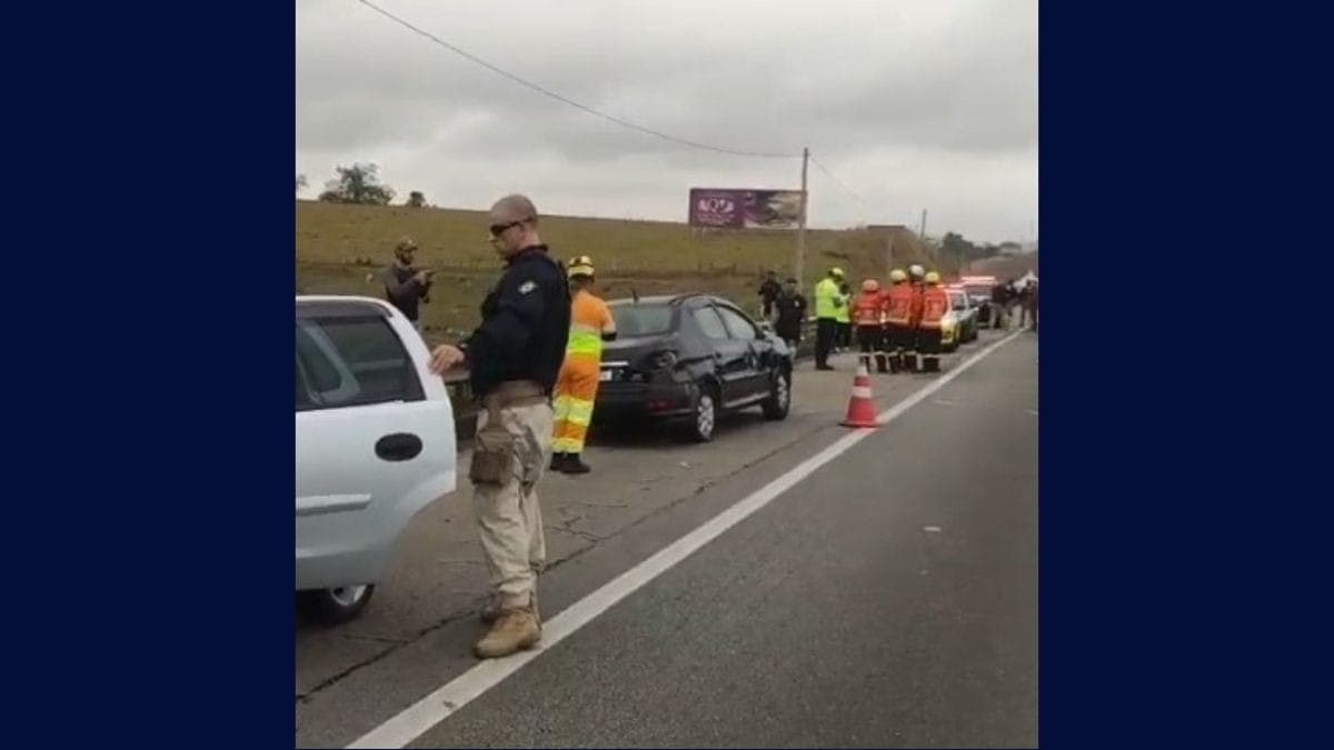 Romeiros foram atingidos após colisão lateral entre dois carros