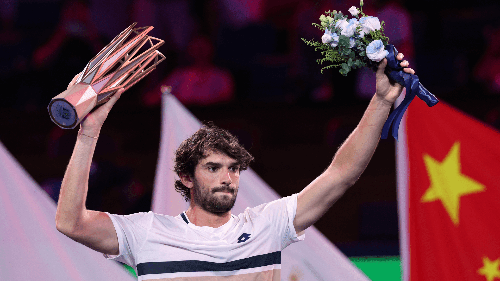 Monegasco Valentin Vacherot conquista título em Xangai após campanha que incluiu vitória sobre Novak Djokovic