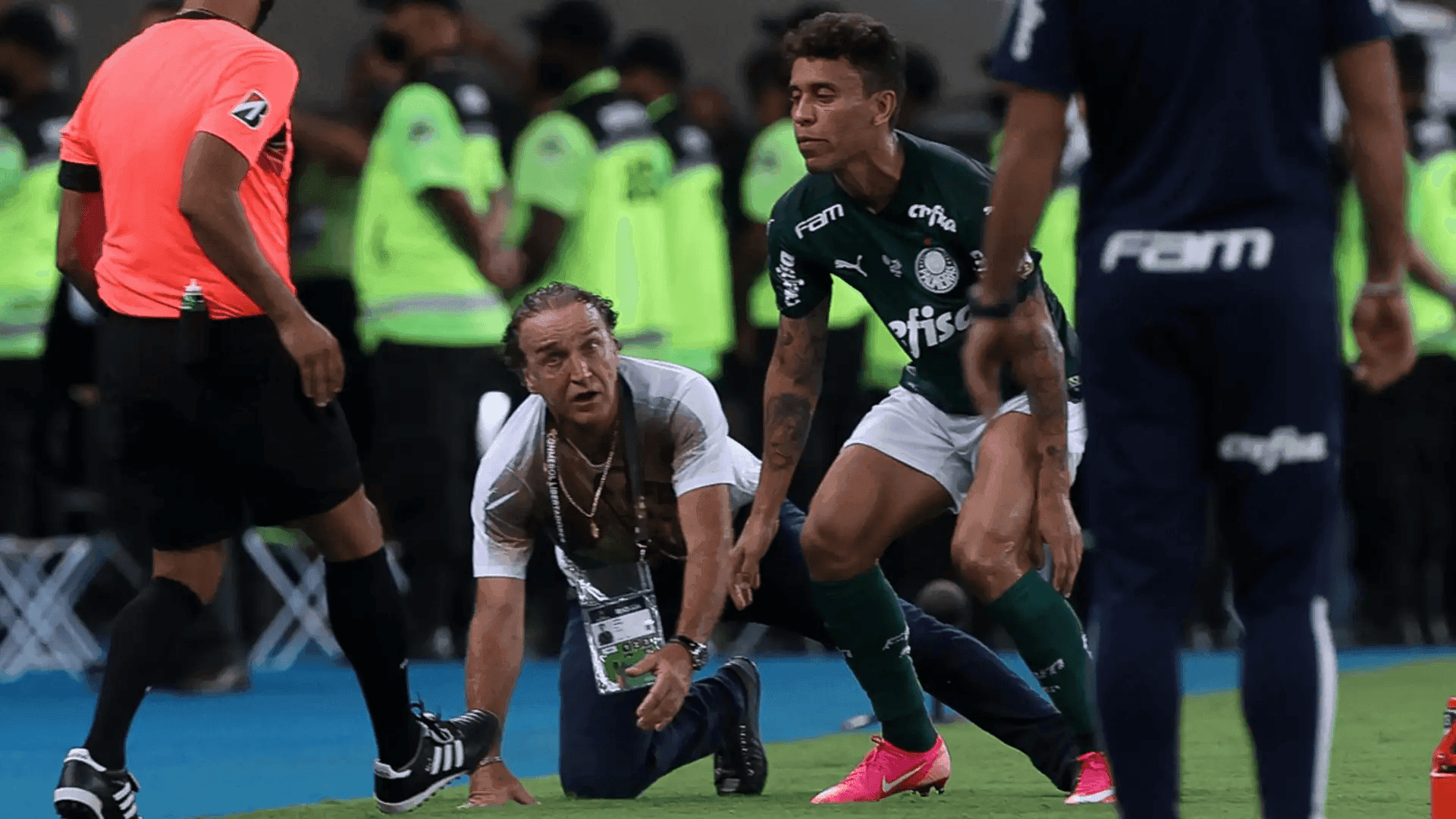 Cuca e Marcos Rocha na final da Libertadores de 2020