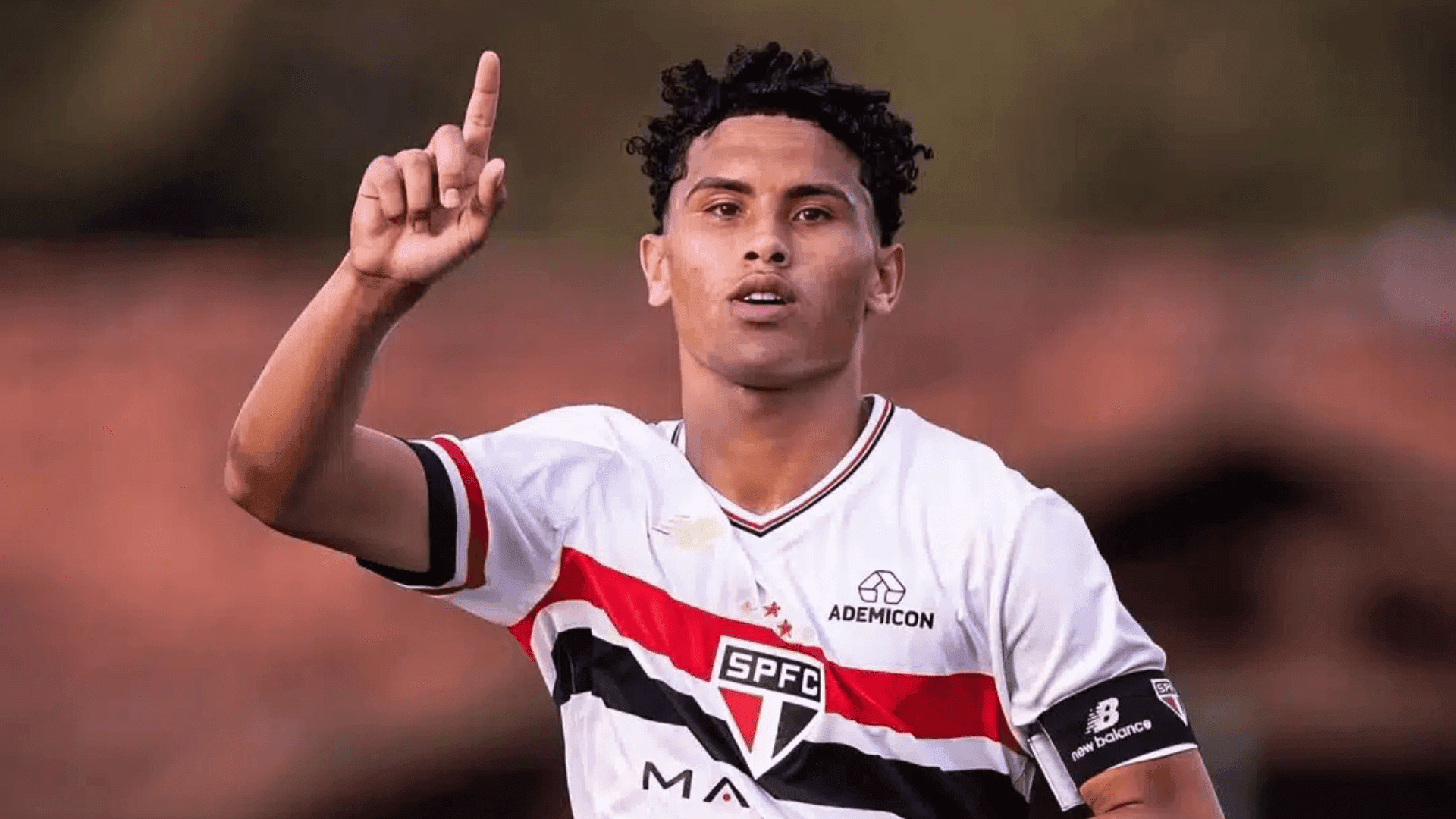 Ângelo Cândido, cria de Cotia