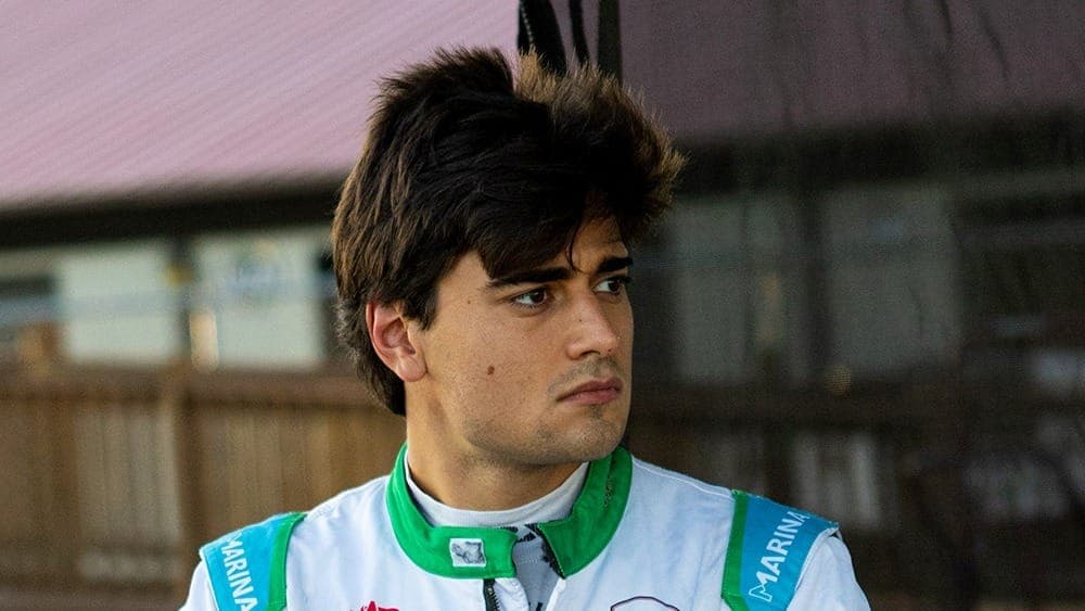 Indy: Caio Collet realiza teste em Indianapolis com carro da AJ Foyt