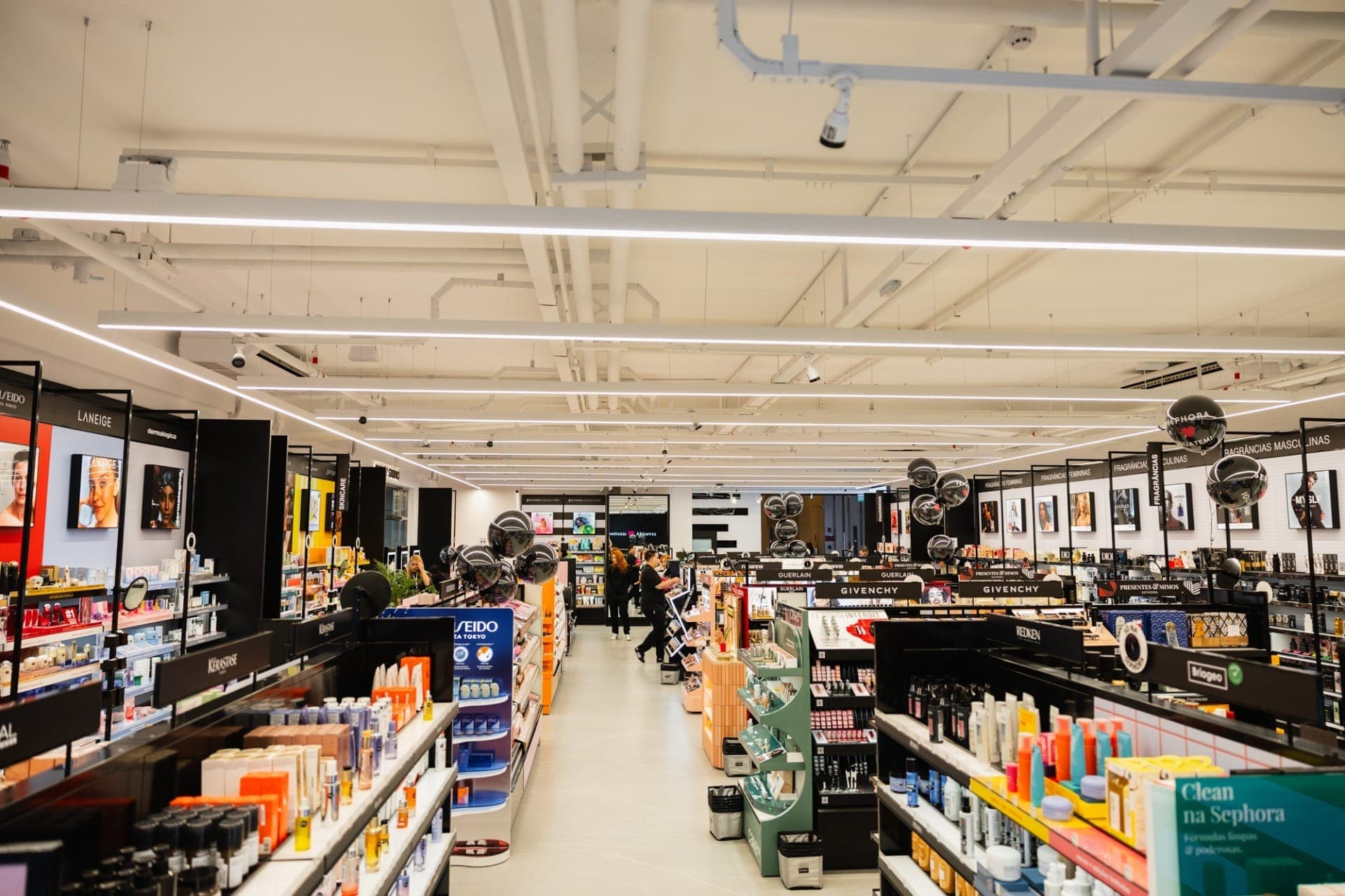 Sephora inaugura primeira loja em São José dos Campos