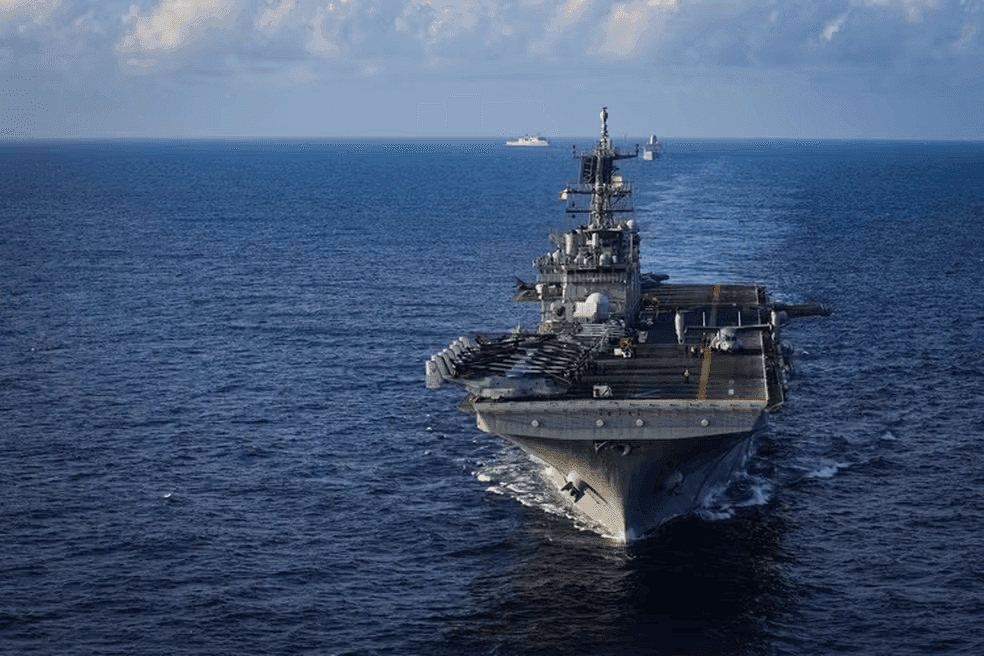 Estados Unidos atacam embarcação próximo a América do Sul