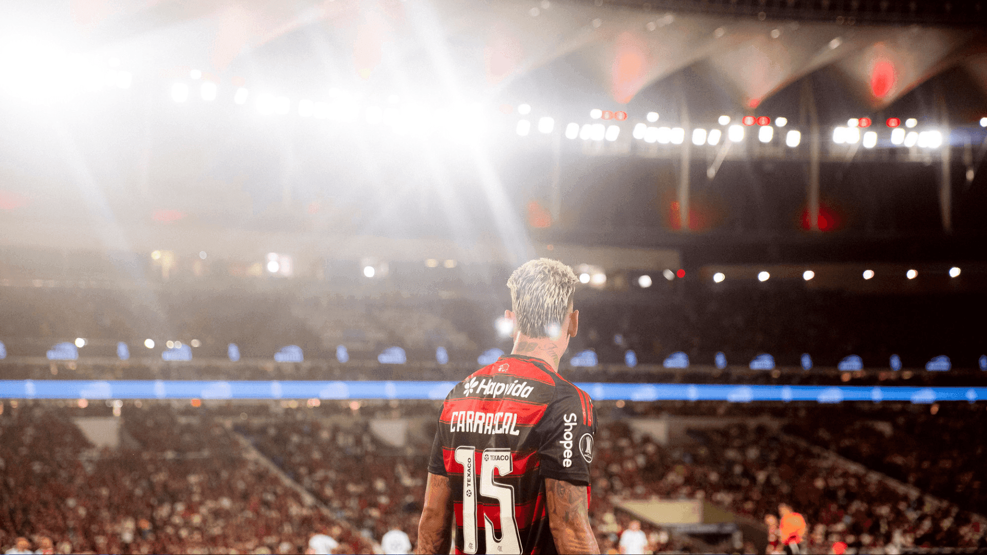 Carrascal brilha contra o Racing e põe o Flamengo em vantagem por uma vaga na final da Libertadores
