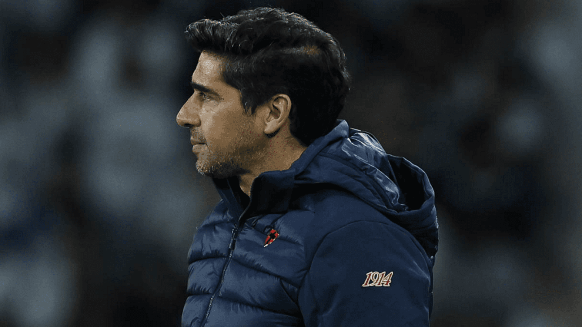 Abel Ferreira tem desfalques e dúvidas para encarar o terceiro colocado Cruzeiro neste domingo (26), em casa, pelo Brasileirão