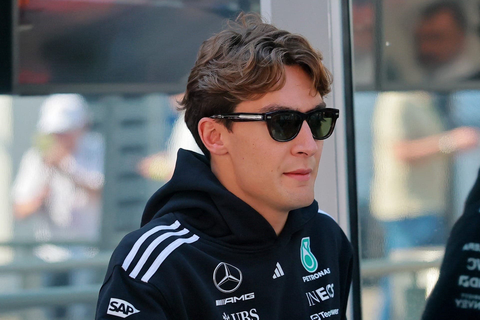 Russell detona falta de punições após largada do GP do México: "Não consigo entender"
