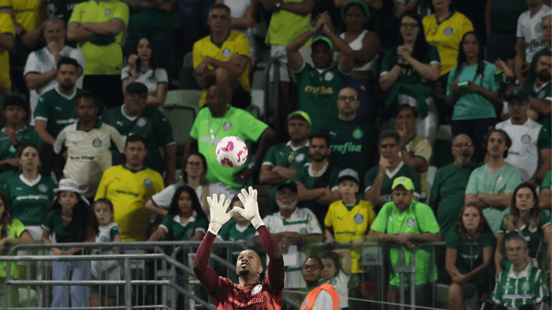 Carlos Miguel fez defesas decisivas no empate com o Cruzeiro