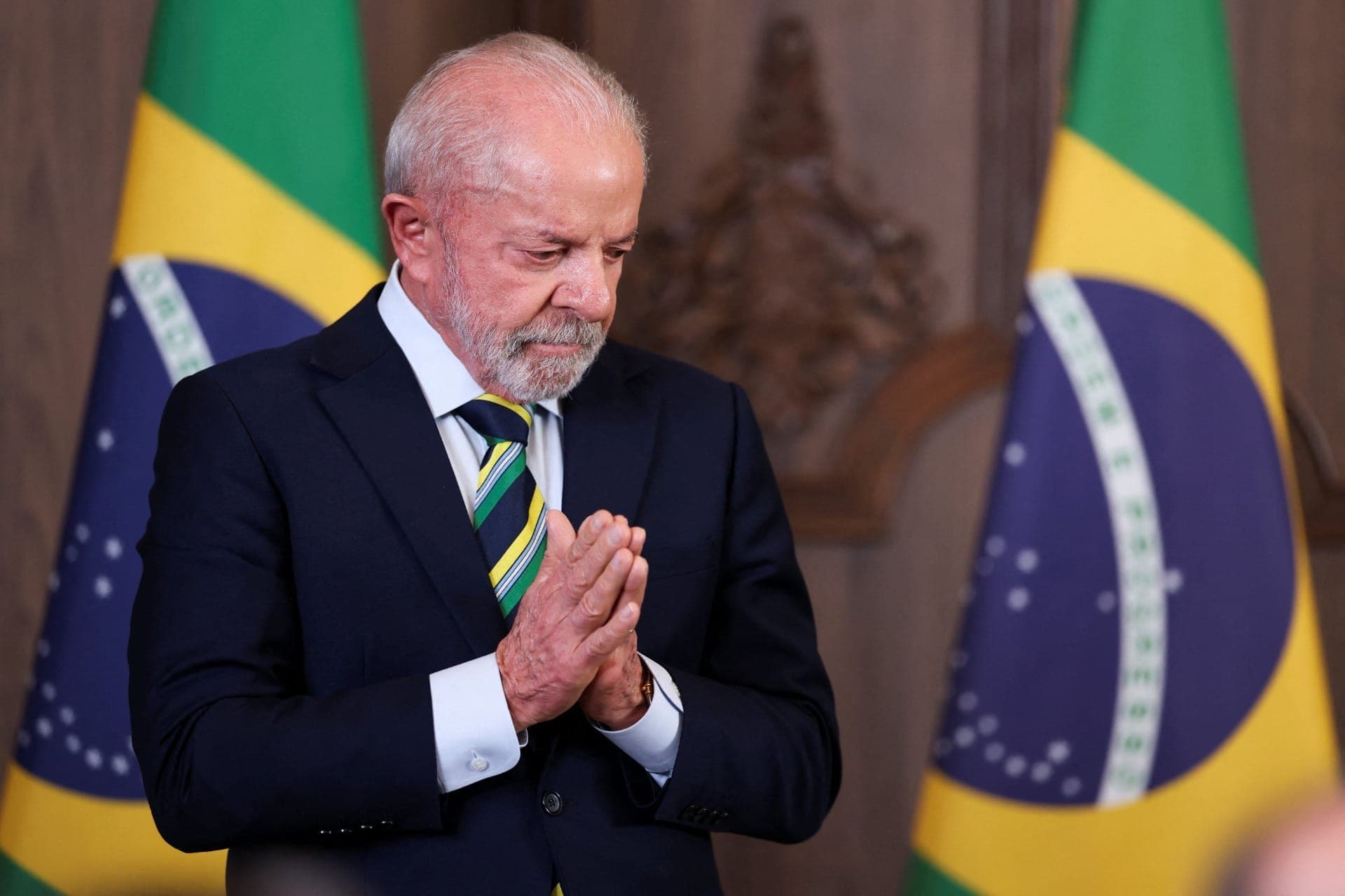 Lula lidera cenário para 2026