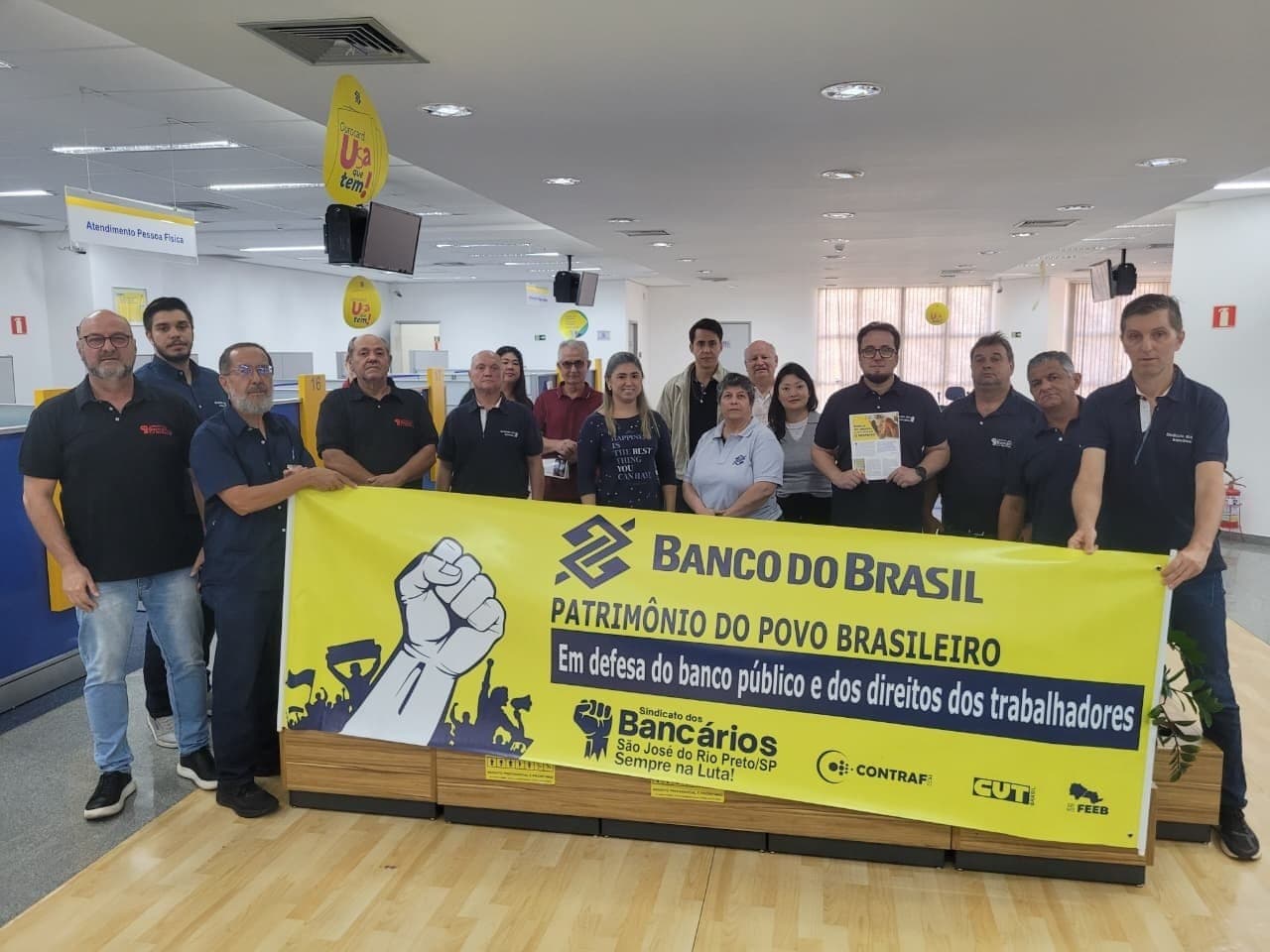 Nos últimos dias funcionários do Banco do Brasil de todo o país participaram do Dia Nacional de Luta em defesa do banco público e dos direitos da categoria.
