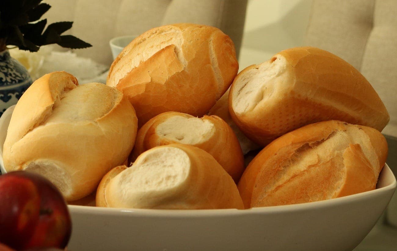 Pão francês não leva conservantes, nem gordura e açúcar