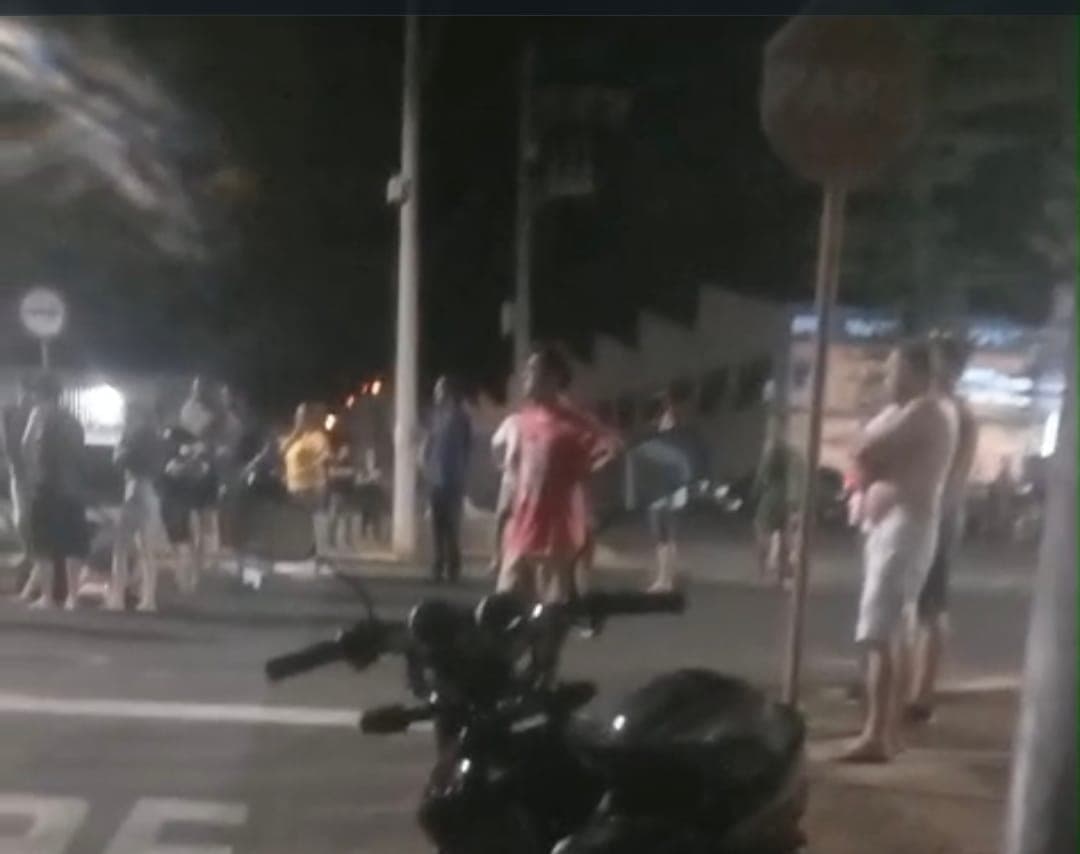 O rapaz de 21 anos correu para atravessar a Avenida Euclides Miragaia, no bairro Jardim Jussara Maria