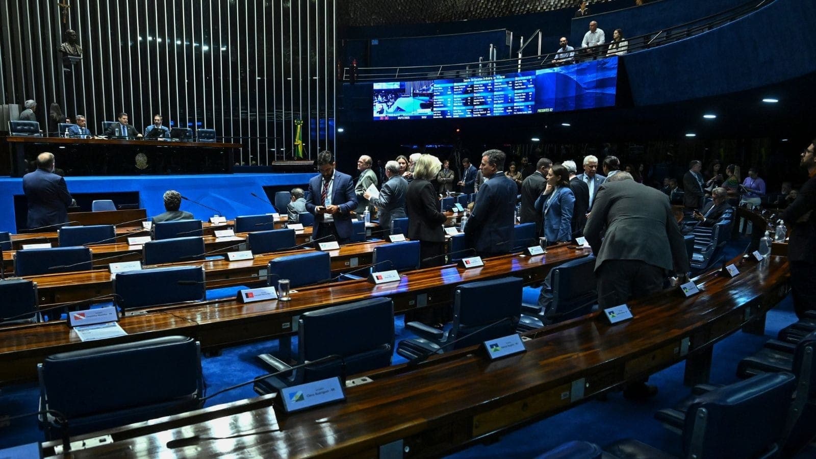 Senado aprova isenção do IR para renda de até R$ 5 mil