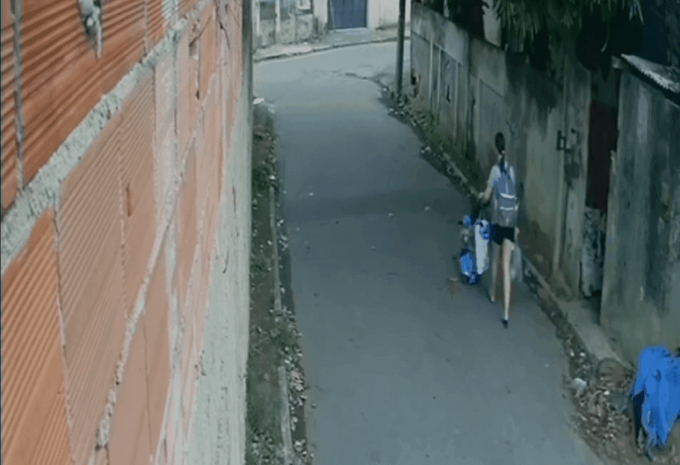 Imagens de câmera mostram mulher em vida momentos antes de ser executada