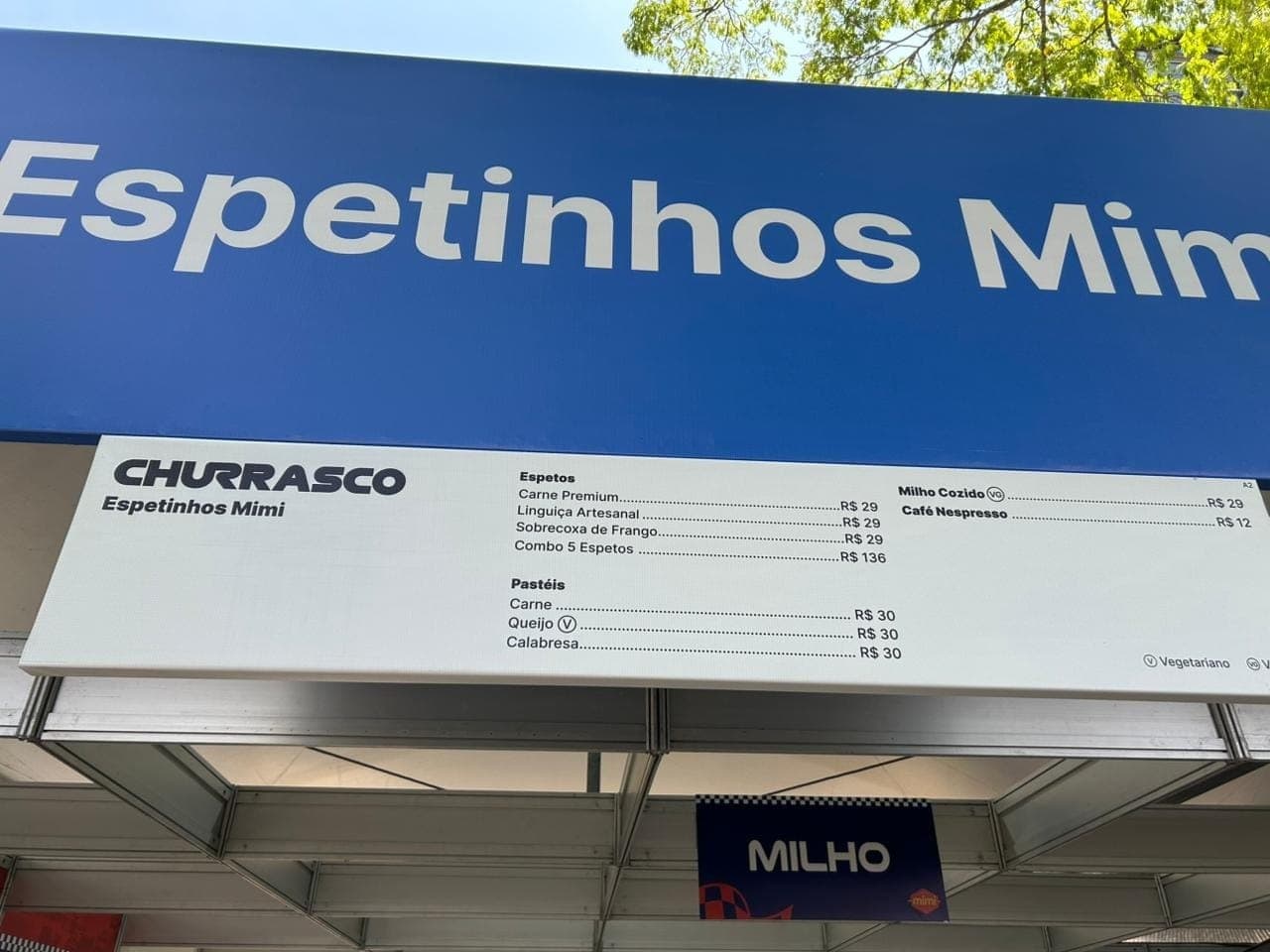 Preço dos espetinhos e outras comidas em Interlagos