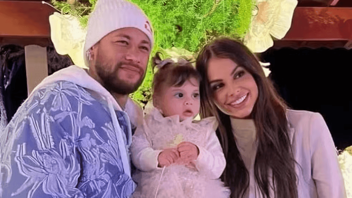 Filha de neymar teve 90% do dedo partido ao meio