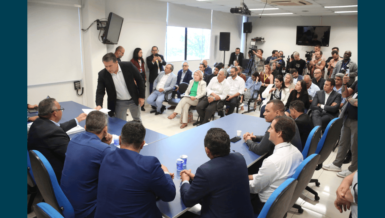 Encontro aconteceu no Plenarinho Multiuso da Câmara