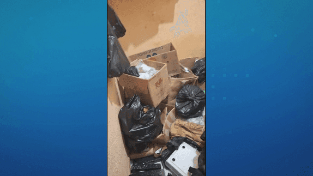 Polícia descobre "casa bomba" e apreende drogas em Paraisópolis, em SP