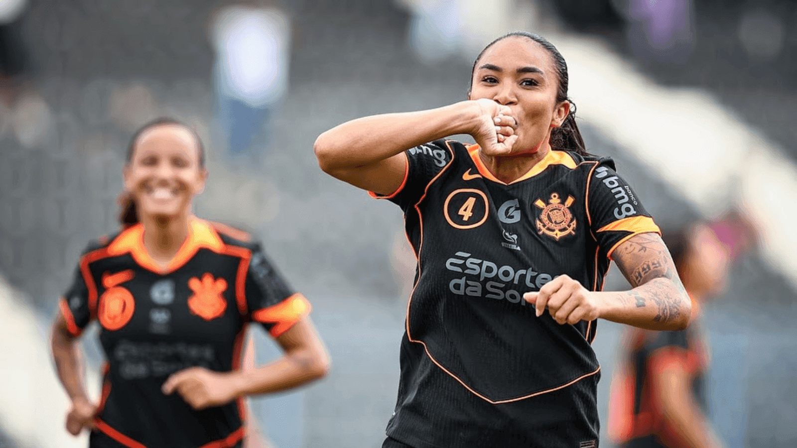 Zagueira Thaís Regina, do Corinthians