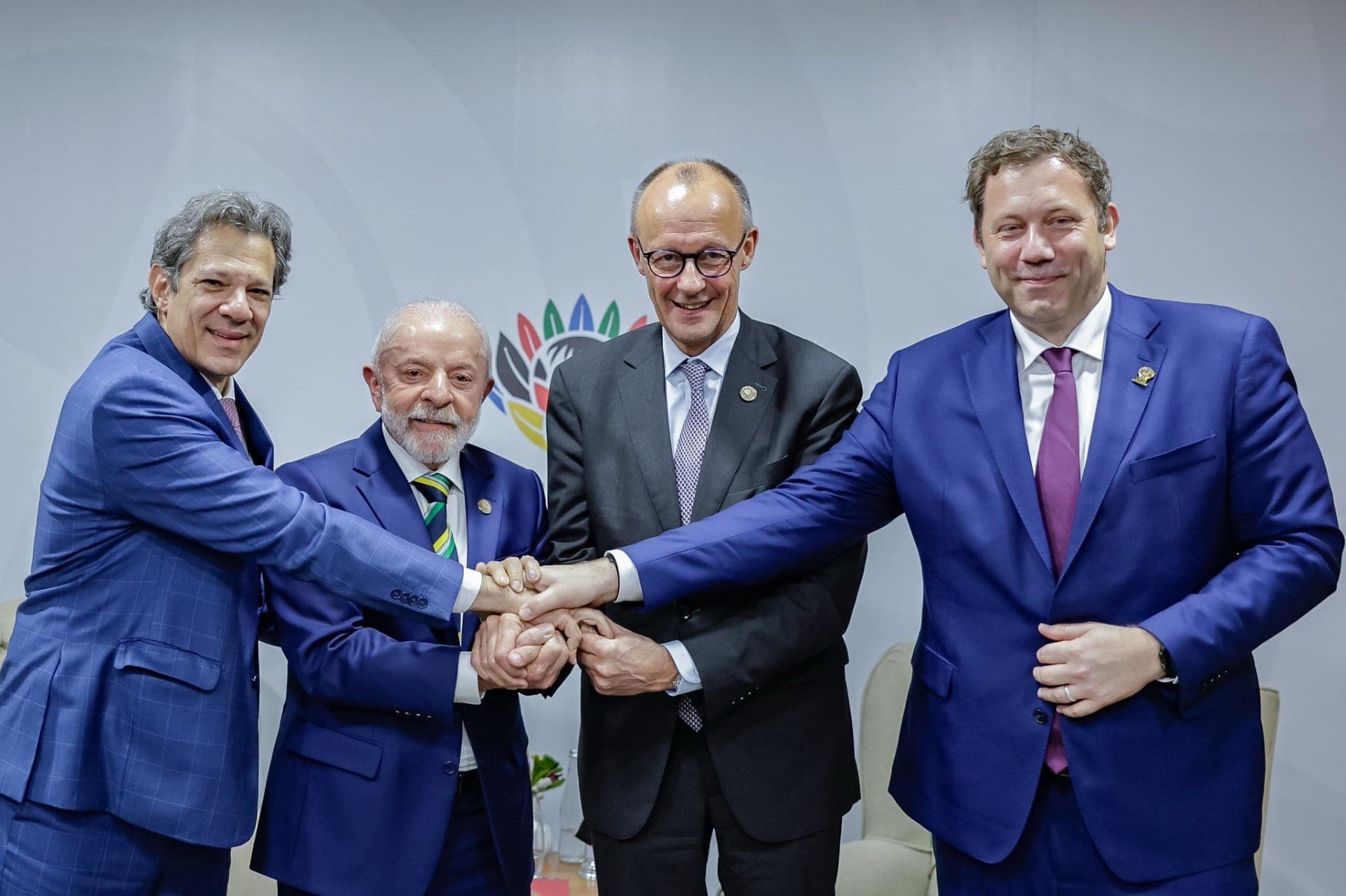Haddad e Lula com o chanceler alemão Friedrich Merz
