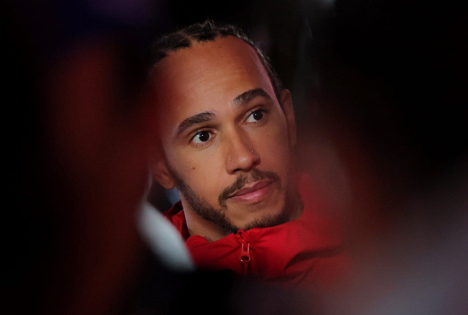 Hamilton lamenta falta de ritmo e larga em último no GP de Las Vegas