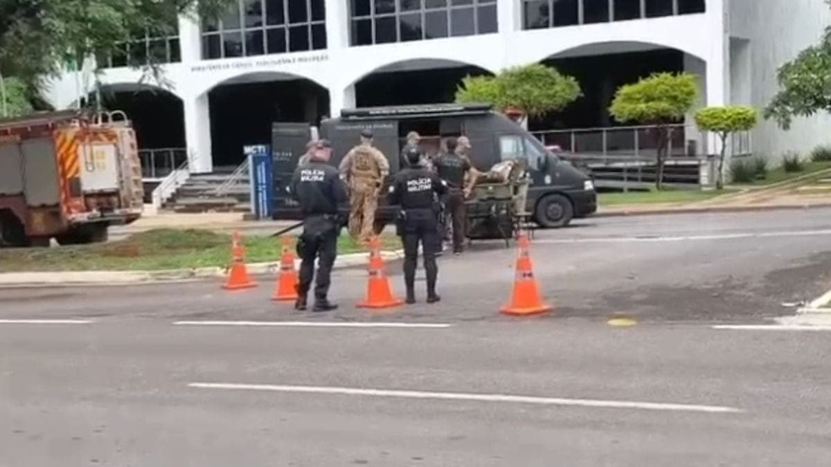 Suspeita de bomba é descartada no prédio do Ministério da Ciência e Tecnologia