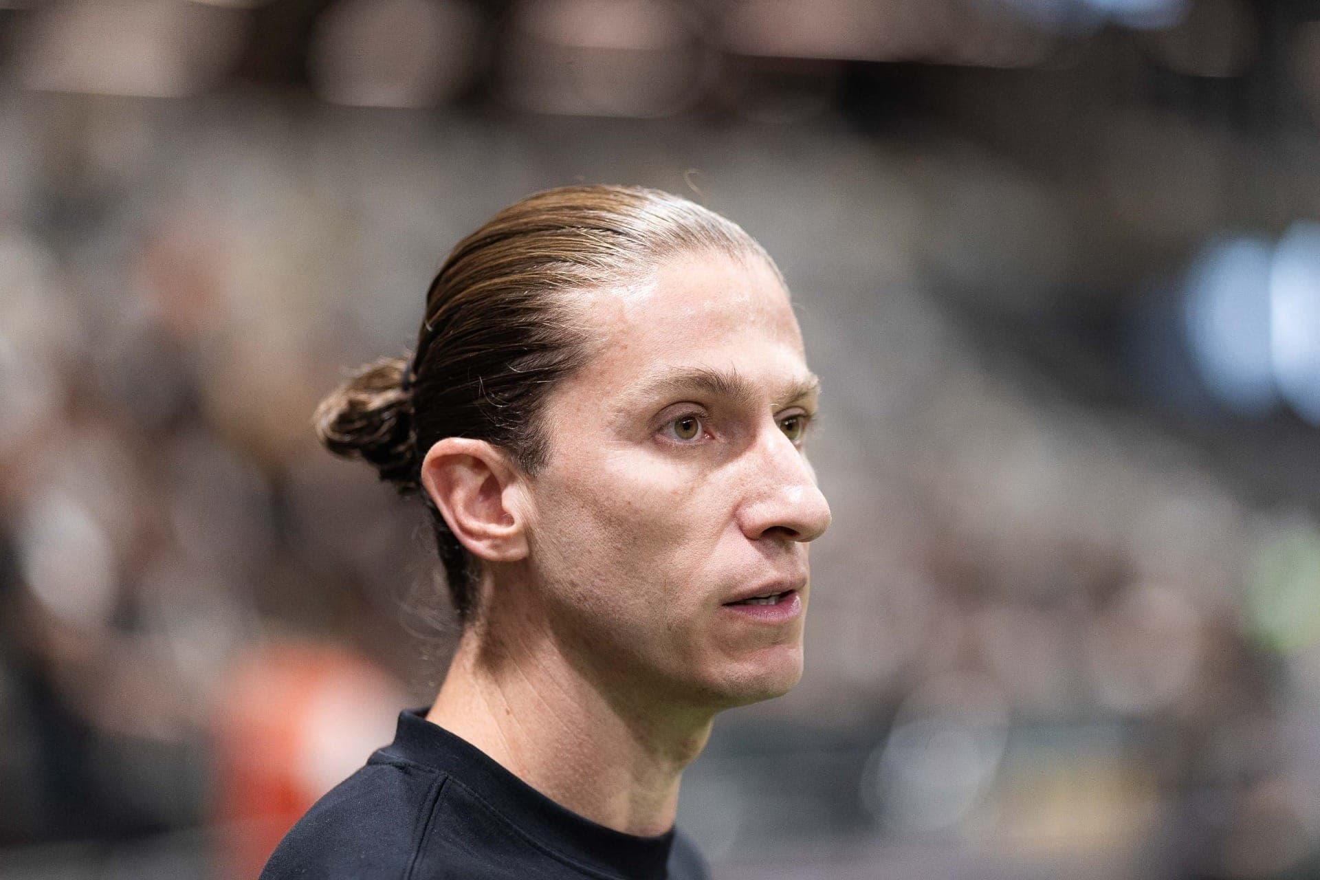 Técnico Filipe Luís, do Flamengo, na partida contra o Atlético Mineiro