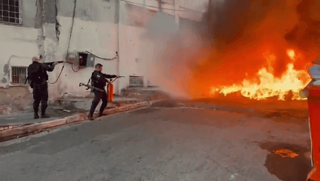 Agentes em mais uma fase da operação Barricada Zero