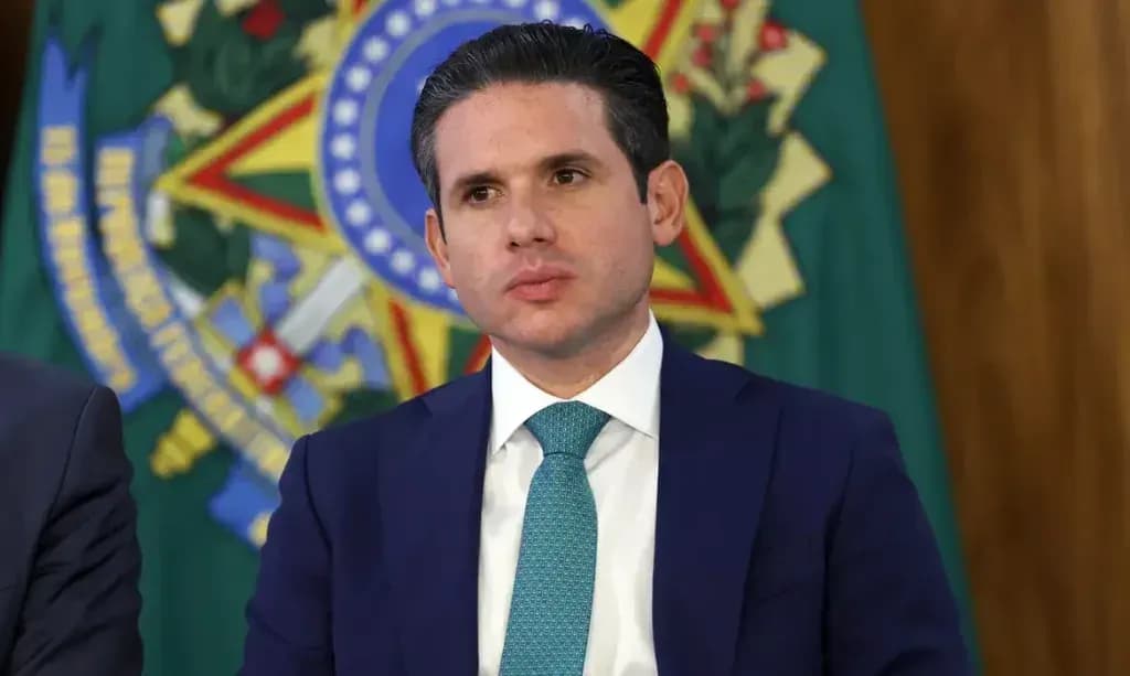 Motta anuncia que pretende aprovar a PEC da Segurança até fim de 2025