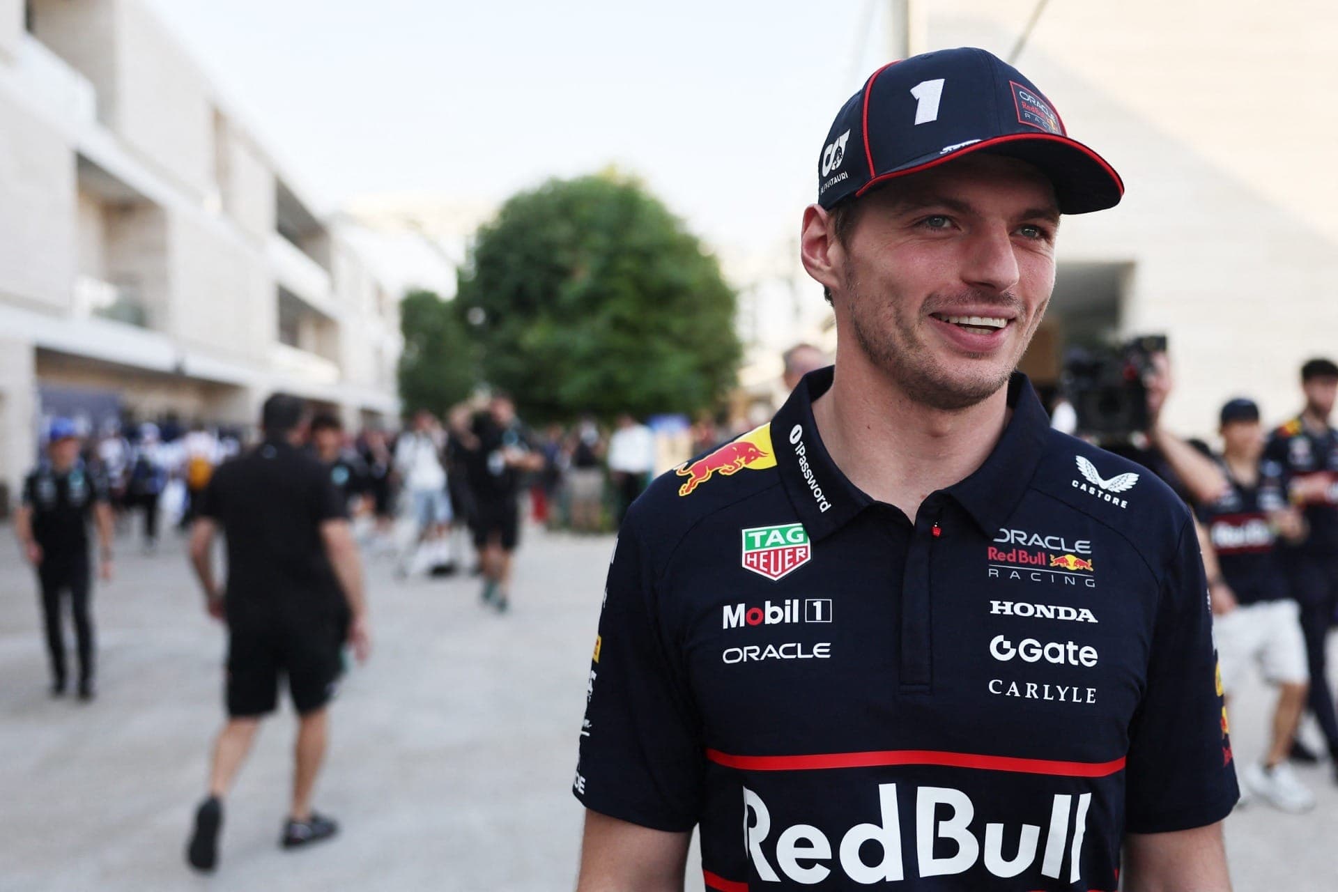 Verstappen pede "um pouco de loucura" para ser campeão da F1 em Abu Dhabi