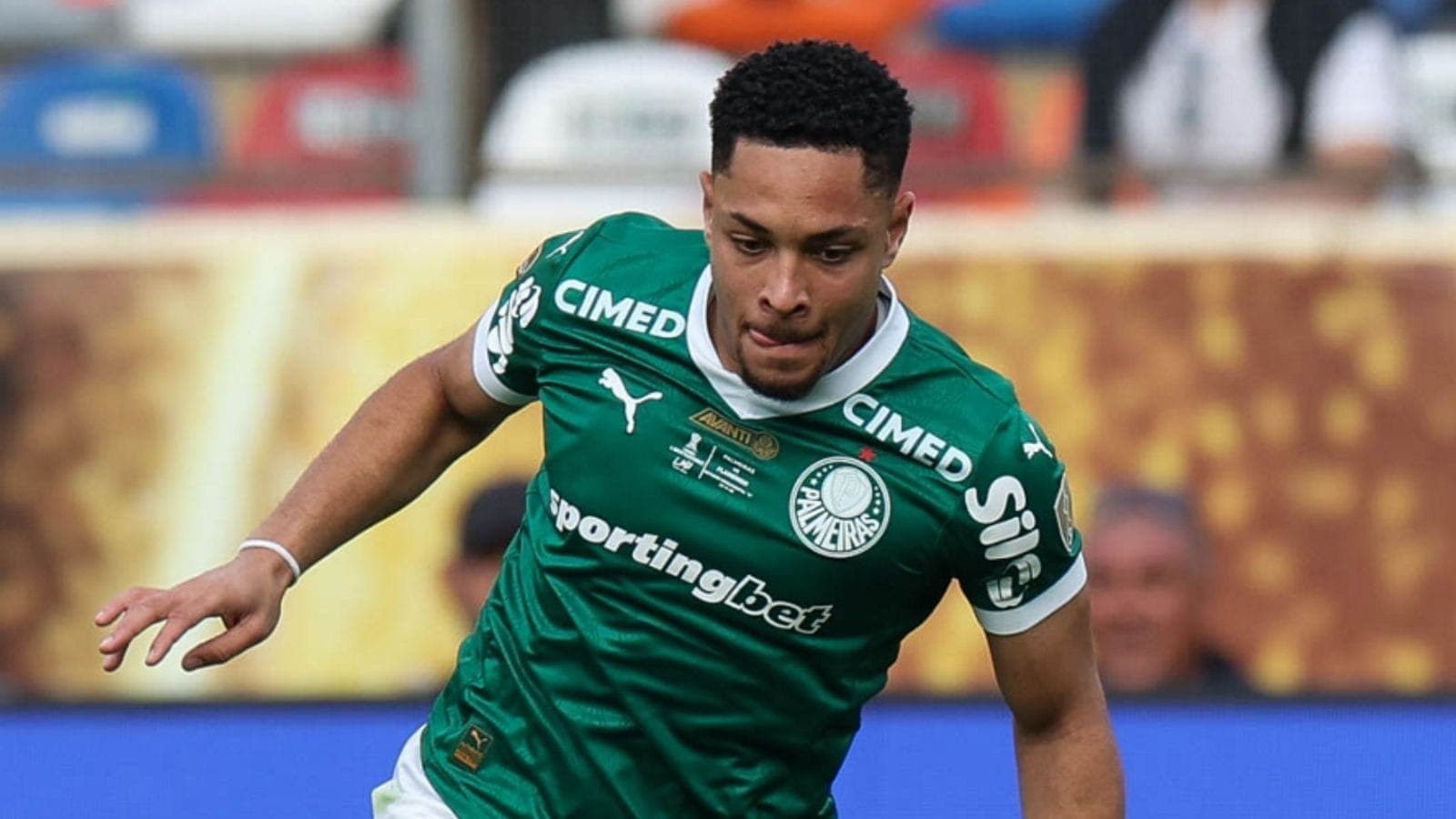 Vitor Roque, atacante do Palmeiras, na final da Libertadores