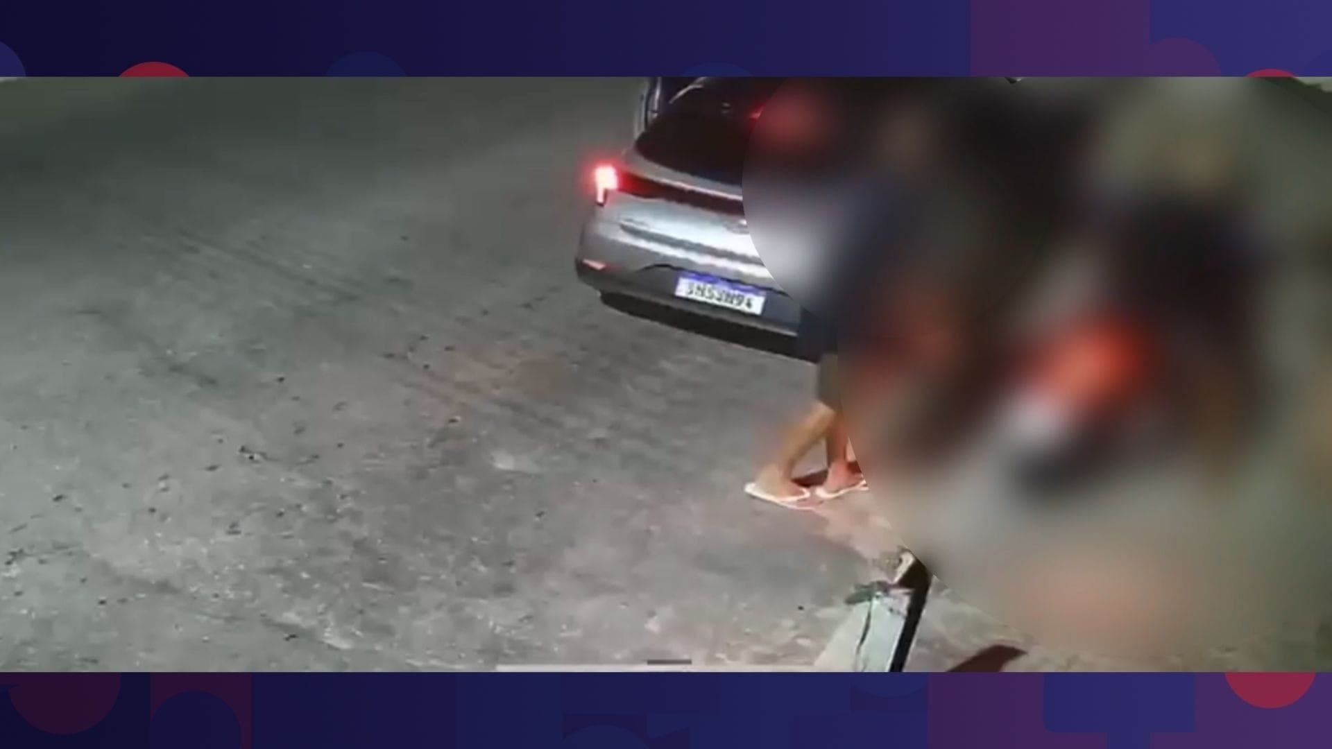 Ele ainda conta que os assaltantes levaram outros itens de uso pessoal.