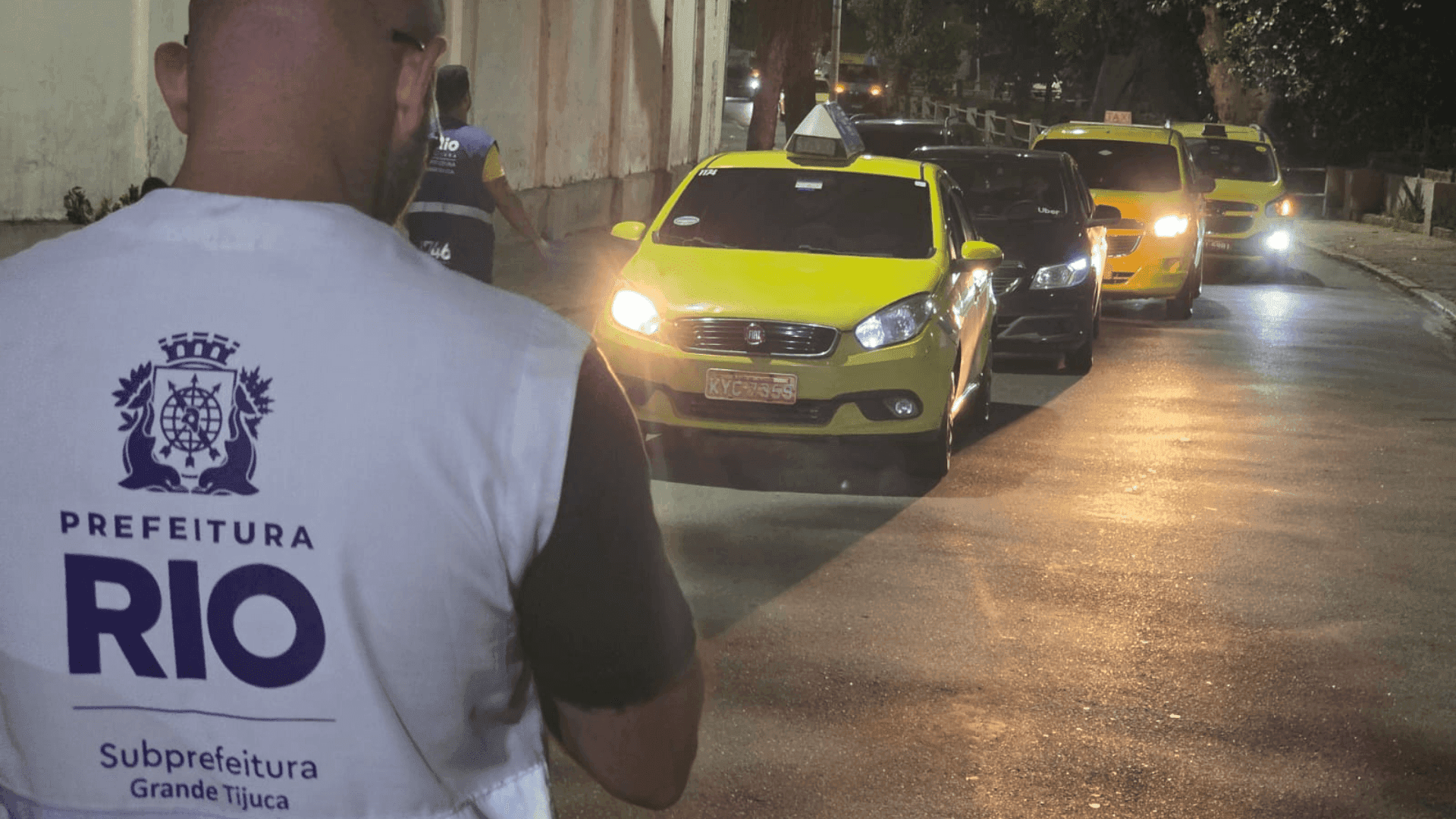 Operação ao redor do maracanã para parar os taxistas