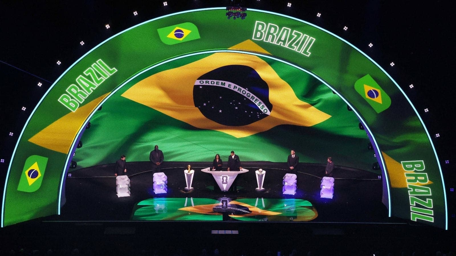 Brasil é sorteado como cabeça-de-chave do Grupo C da Copa