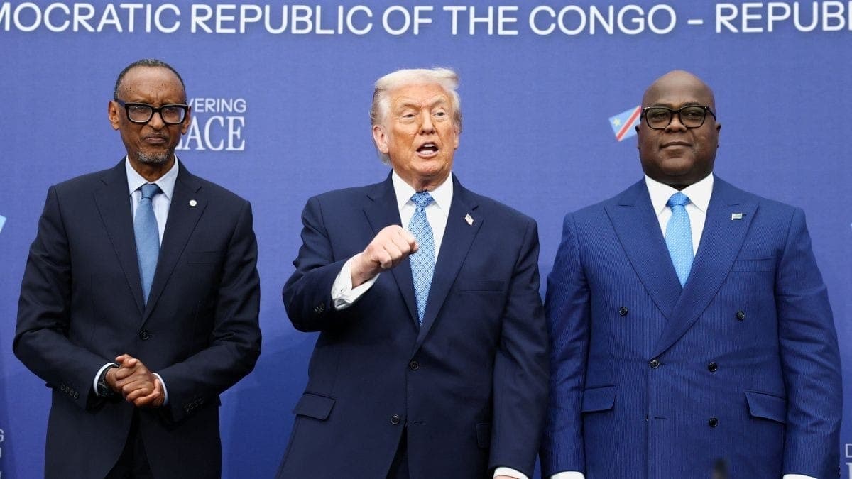 Donald Trump ao lado dos presidentes da Ruanda e República Democrática do Congo