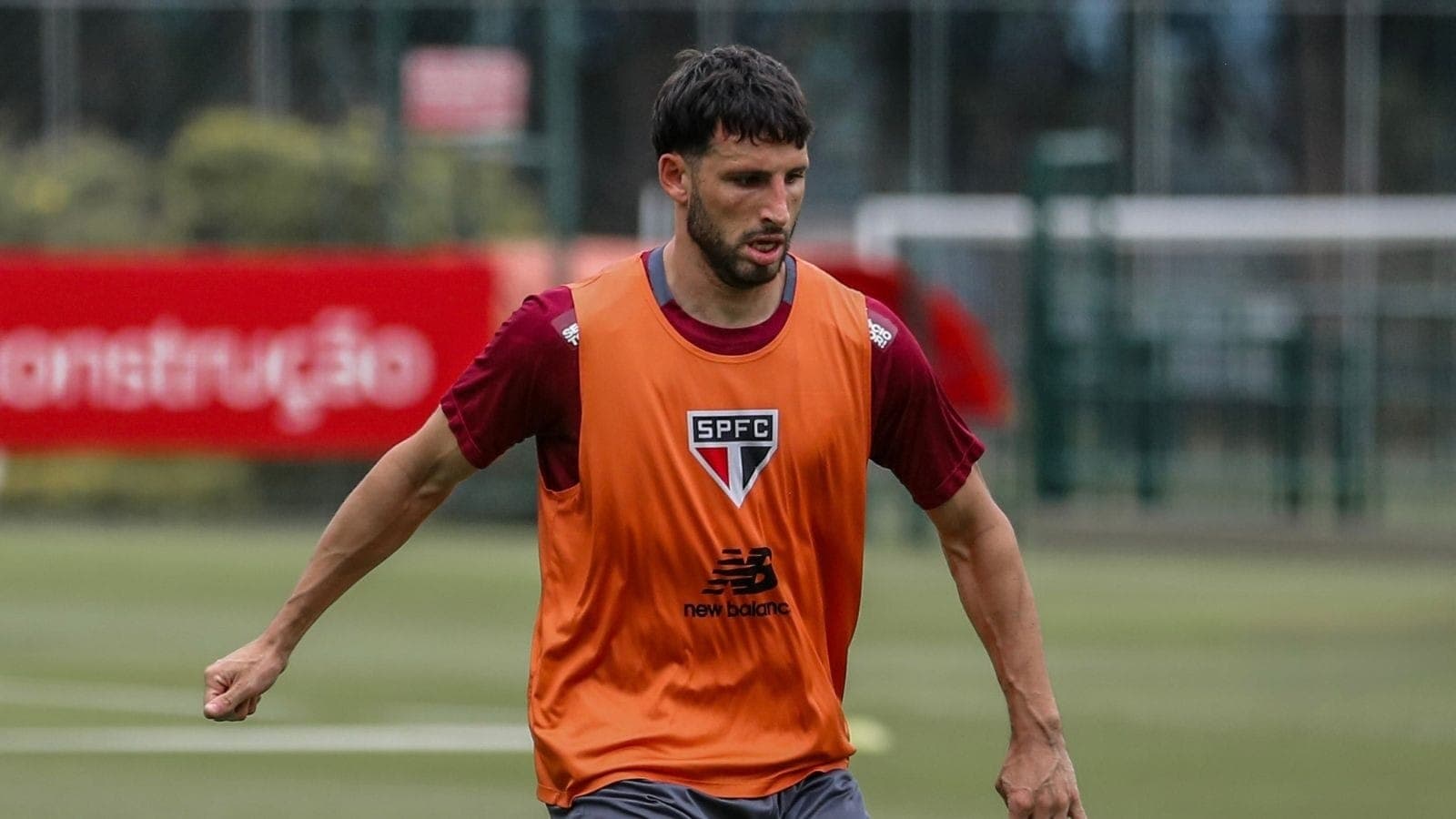 Jonathan Calleri durante treino no CT do São Paulo