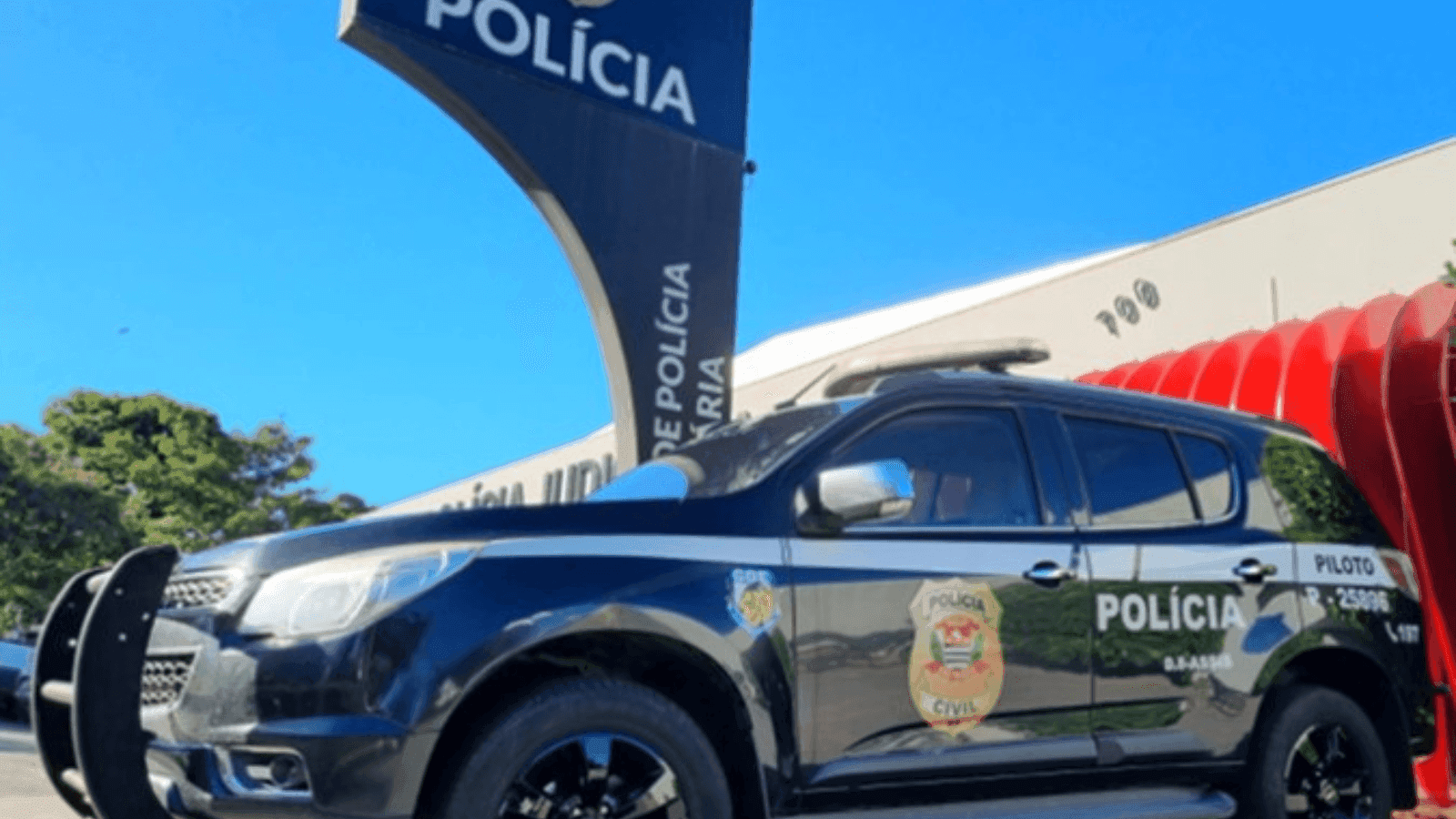 O suspeito estava foragido desde o mês de novembro