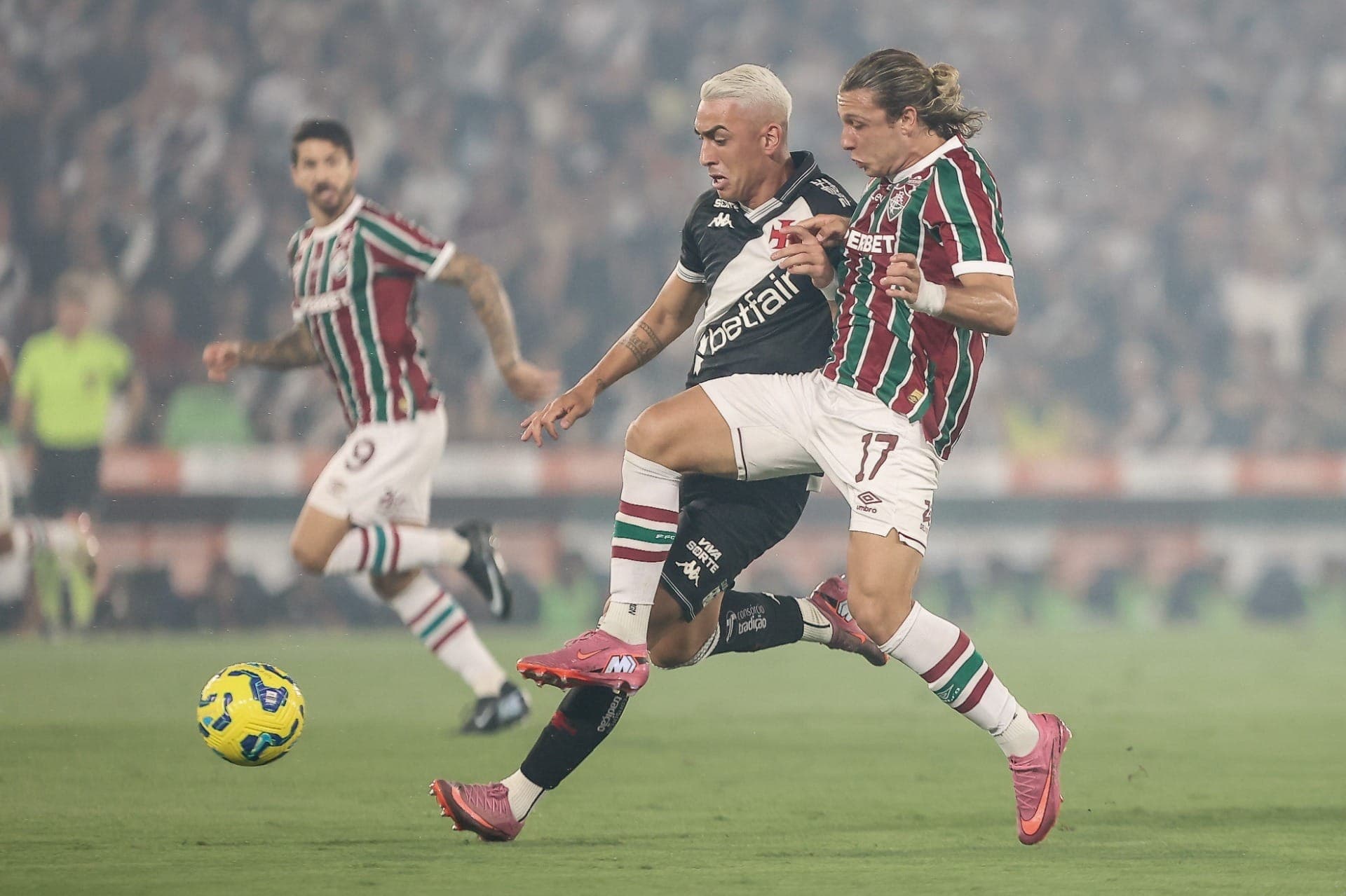 Fluminense e Vasco decidem vaga na final da Copa do Brasil