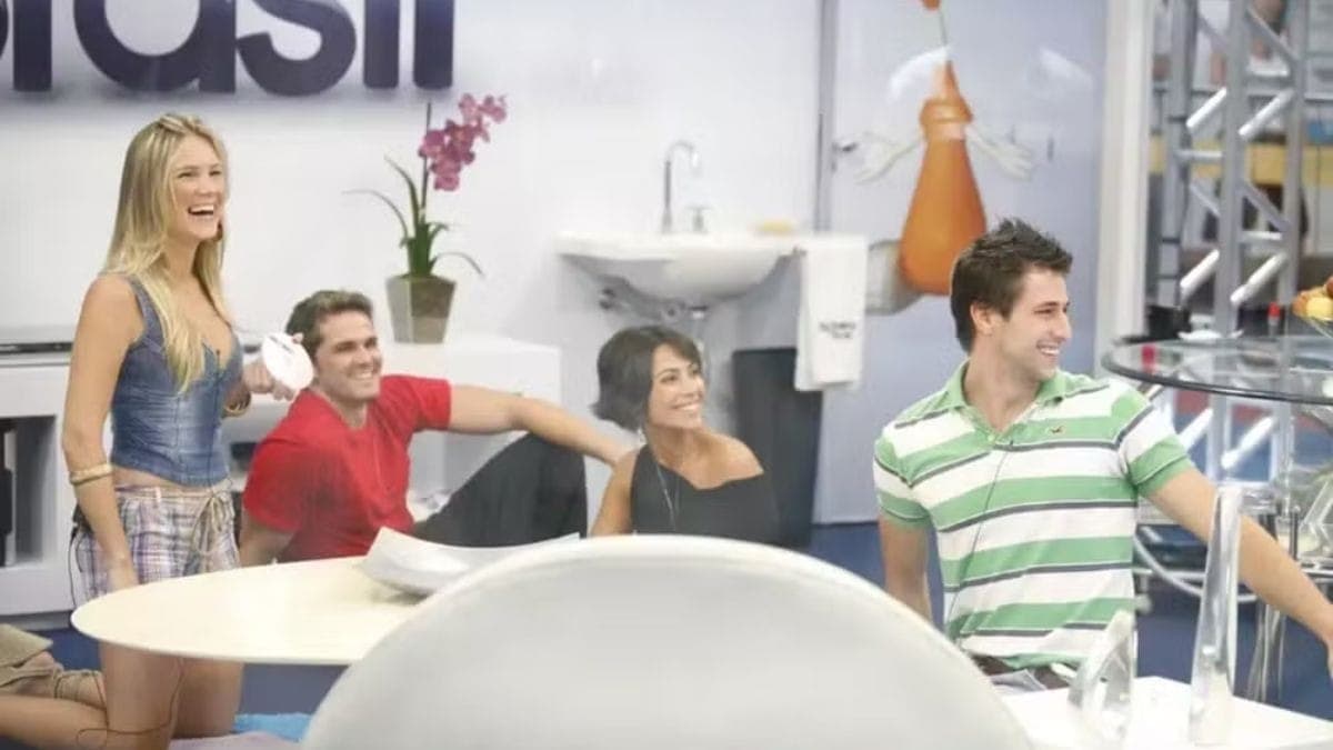 Josy (esquerda) e Emanuel (direita) participaram da primeira Casa de Vidro e entraram no BBB 9