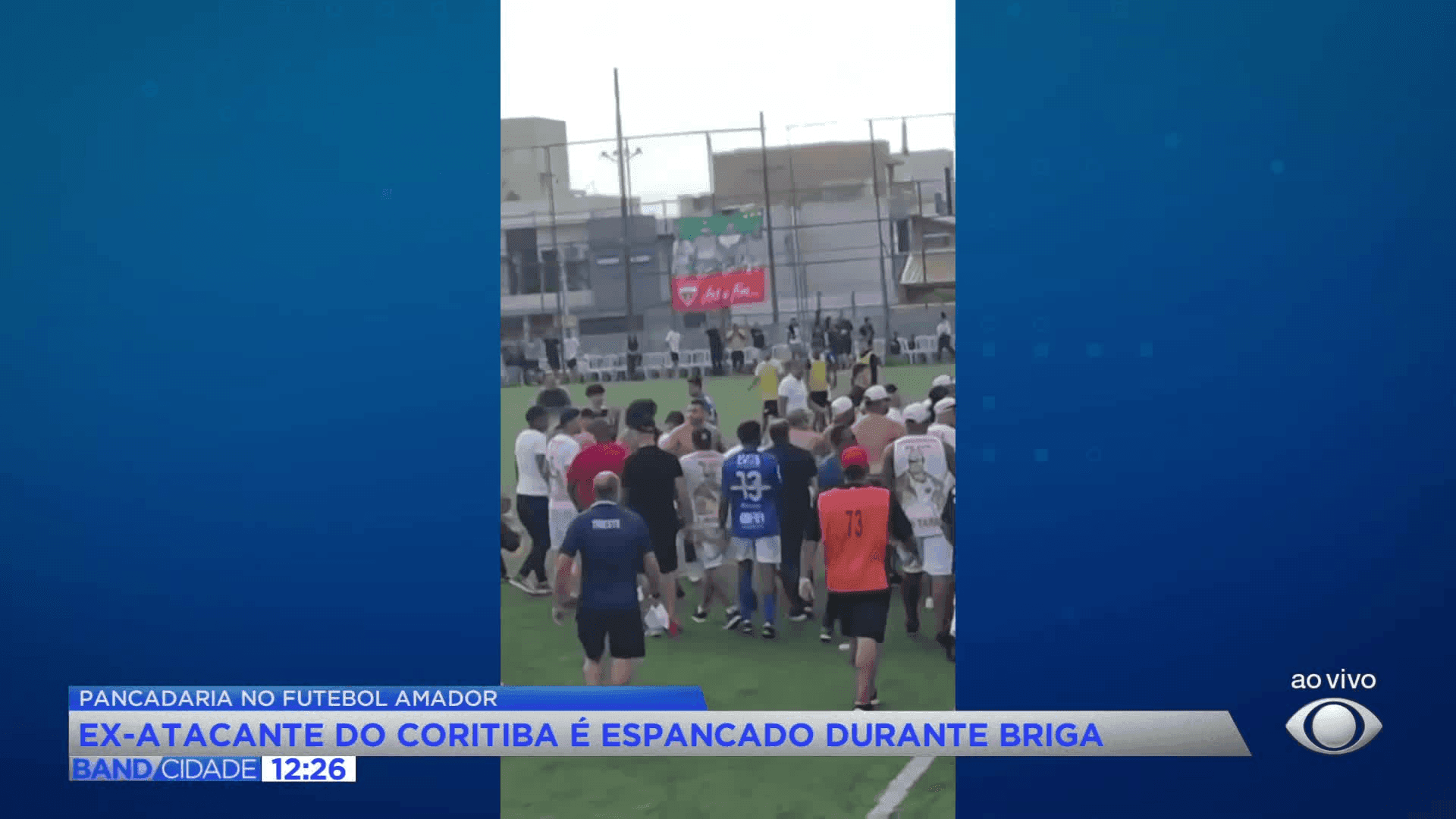 Ex-jogador do Coritiba é espancado em confusão durante final de campeonato amador em Curitiba