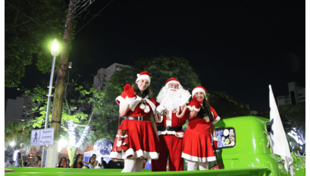 Carreata de Natal percorre ruas de em Limeira